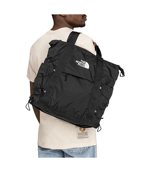 chanta NF0A52SV 3 Детайл на еластичната система за компресиране на The North Face Borealis Tote