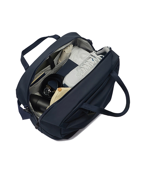 Puten-sak p706.29 Вътрешност на Urban Water Resistant сак с организация на багажа