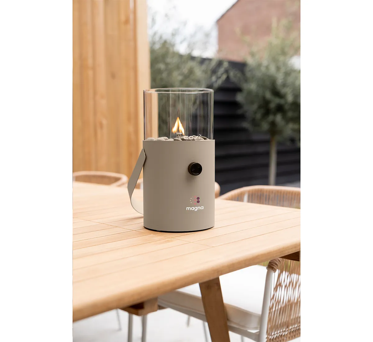 Газов Фенер 233642o Газов фенер Cosiscoop като акцент в модерна декорация