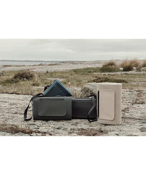 Пикник одеяло _7 Подредено одеяло, идеално за семейни излети на открито