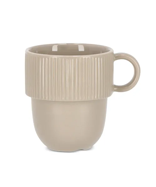 Чаша LT52253 5 Елегантна чаша 270 мл със заоблена основа и стабилен захват.